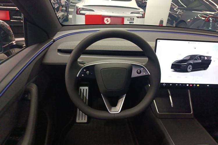 Used Tesla Model Y L 2025 Model Long-Range All-Wheel-Drive Version Steering Wheel
