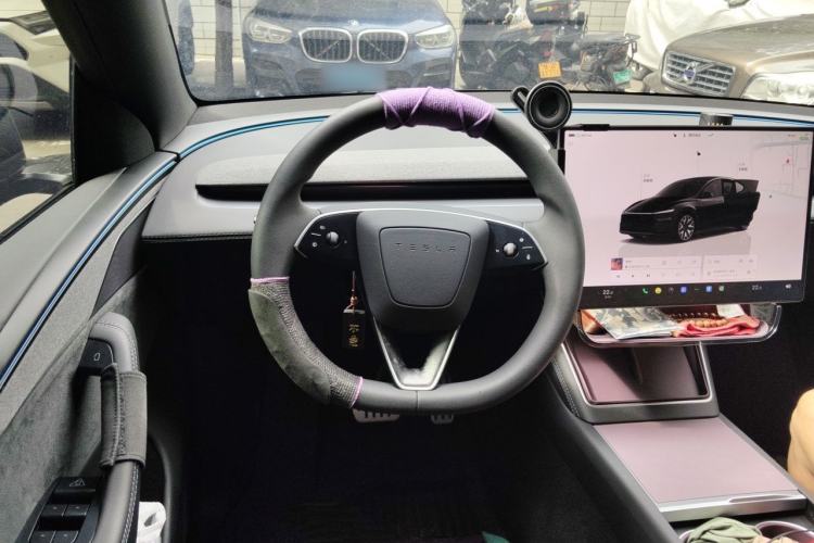 Used Tesla Model Y L 2025 Model Long-Range All-Wheel-Drive Version Steering Wheel