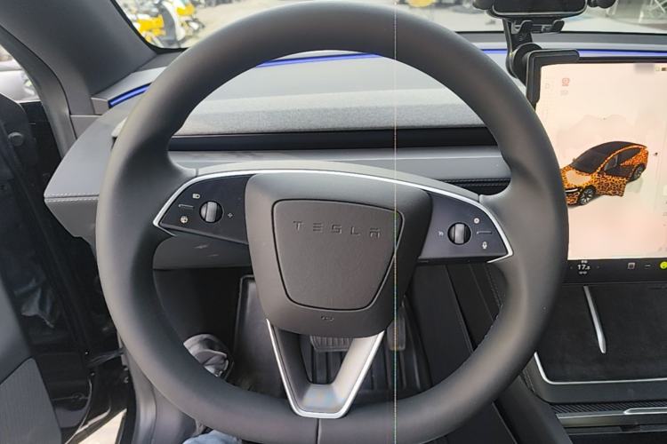 Used Tesla Model Y L 2025 Model Long-Range All-Wheel-Drive Version Steering Wheel