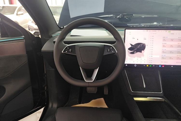 Used Tesla Model Y L 2025 Model Long-Range All-Wheel-Drive Version Steering Wheel