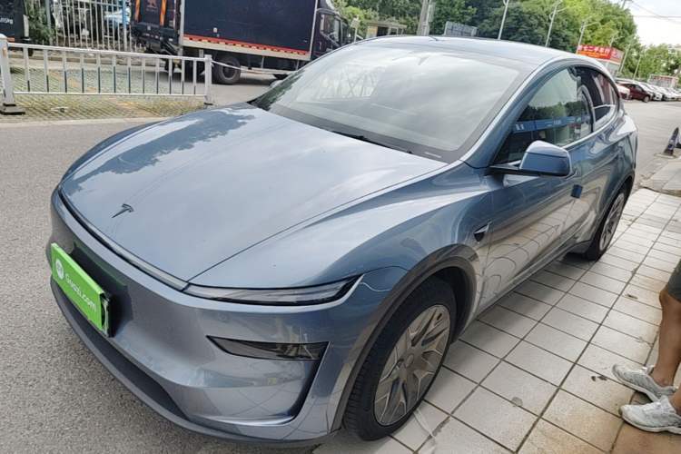 Used Tesla Model Y L 2025 Model Long-Range All-Wheel-Drive Version Guazi used car, China used car export, Used car for sale, Used  cars, Cheapest cars for sale