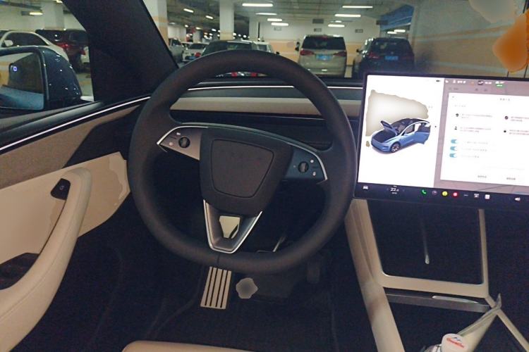 Used Tesla Model Y L 2025 Model Long-Range All-Wheel-Drive Version Steering Wheel