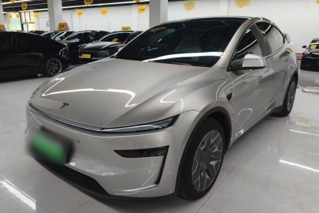 Used Tesla Model Y L 2025 Model Long-Range All-Wheel-Drive Version