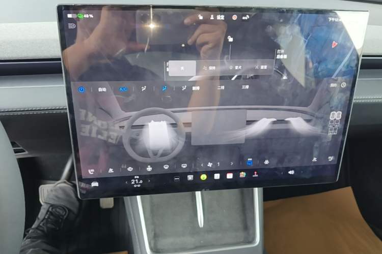Used Tesla Model Y L 2025 Model Long-Range All-Wheel-Drive Version Audio And AC Panel