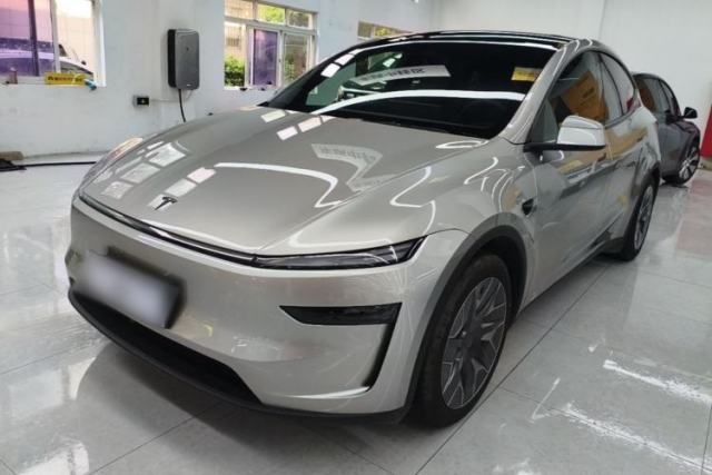 Used Tesla Model Y L 2025 Model Long-Range All-Wheel-Drive Version