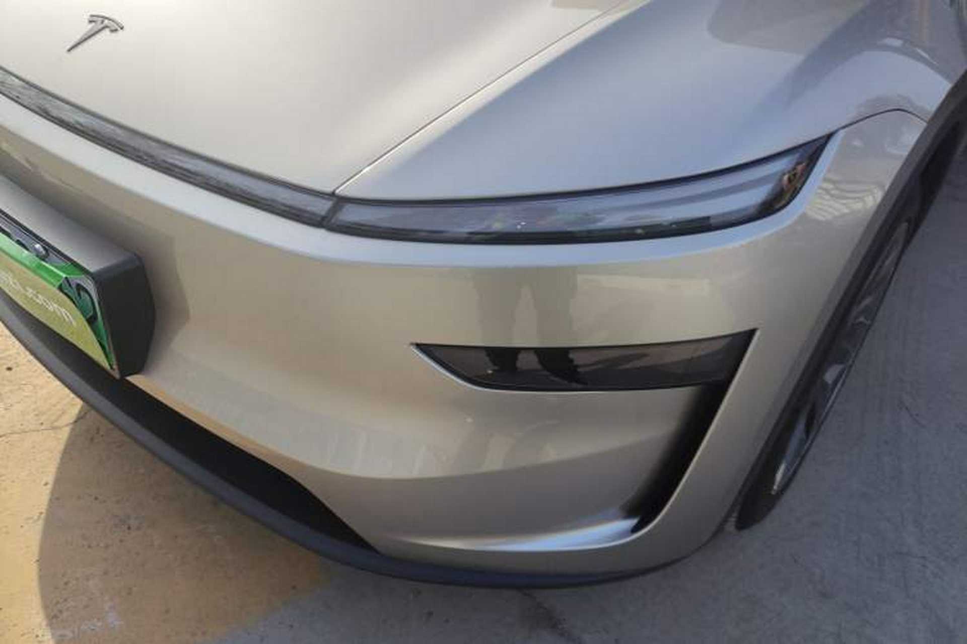 Used Tesla Model Y L 2025 Model Long-Range All-Wheel-Drive Version Left Front Headlight