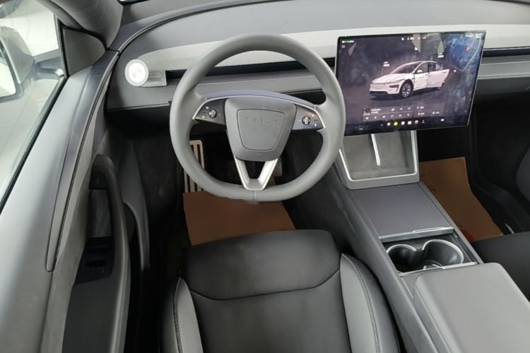 Used Tesla Model Y L 2025 Model Long-Range All-Wheel-Drive Version Steering Wheel