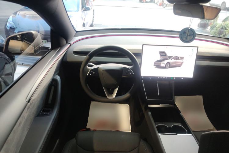 Used Tesla Model Y L 2025 Model Long-Range All-Wheel-Drive Version Steering Wheel