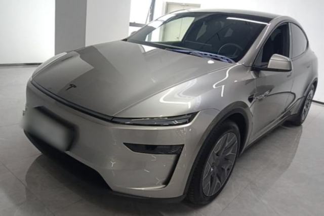 Used Tesla Model Y L 2025 Model Long-Range All-Wheel-Drive Version