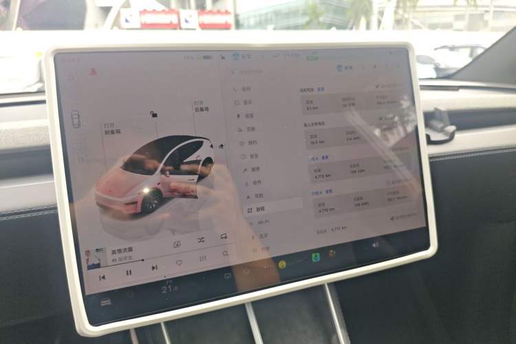 Used Tesla Model Y L 2025 Model Long-Range All-Wheel-Drive Version Audio And AC Panel