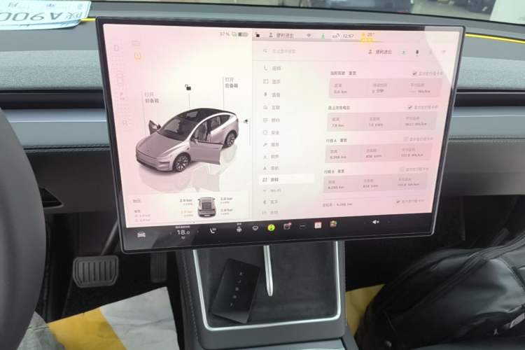 Used Tesla Model Y L 2025 Model Long-Range All-Wheel-Drive Version Audio And AC Panel