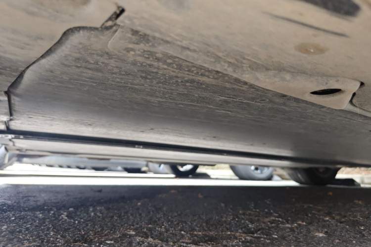Used Tesla Model Y L 2025 Model Long-Range All-Wheel-Drive Version Chassis Front Left