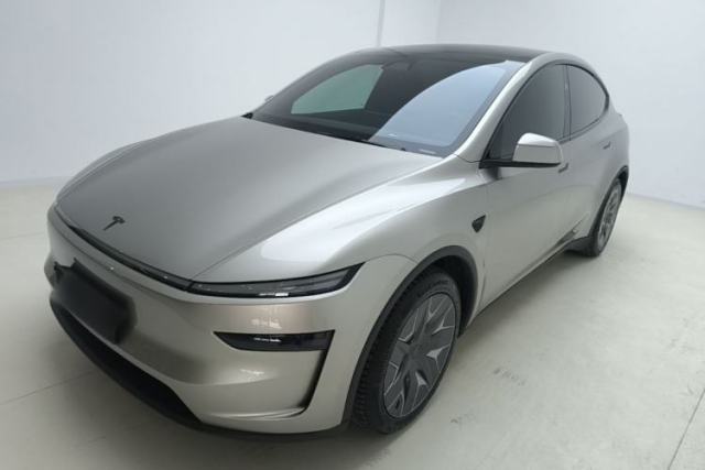 Used Tesla Model Y L 2025 Model Long-Range All-Wheel-Drive Version