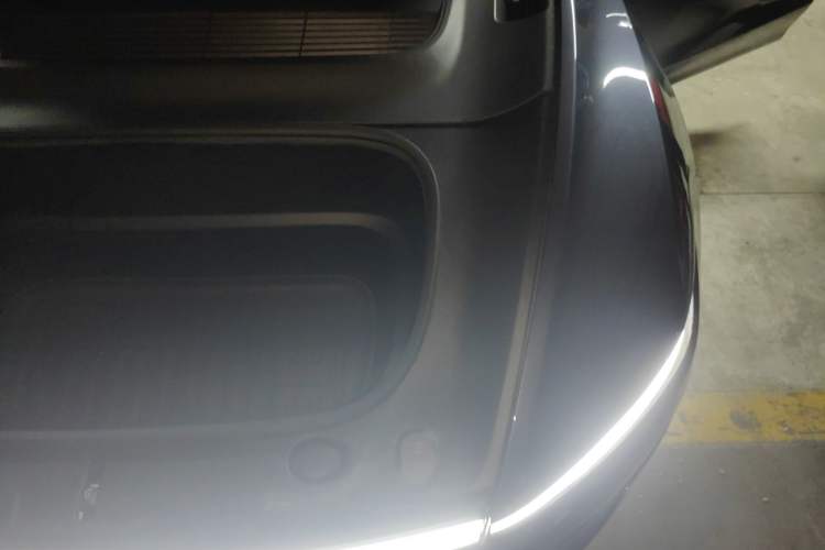 Used Tesla Model Y L 2025 Model Long-Range All-Wheel-Drive Version Engine Bay Left