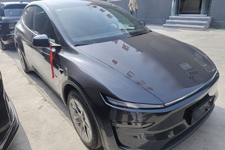 Used Tesla Model Y L 2025 Model Long-Range All-Wheel-Drive Version Exterior 1