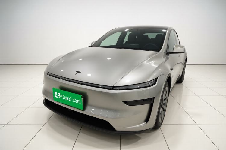 Tesla Model Y L 2025 Model Long-Range All-Wheel-Drive Version