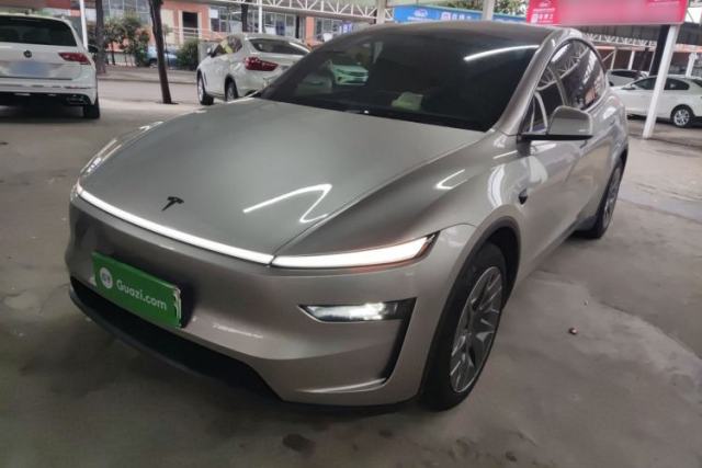 Used Tesla Model Y L 2025 Model Long-Range All-Wheel-Drive Version