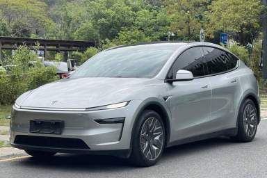 Used Tesla Model Y L 2025 Model Long-Range All-Wheel-Drive Version