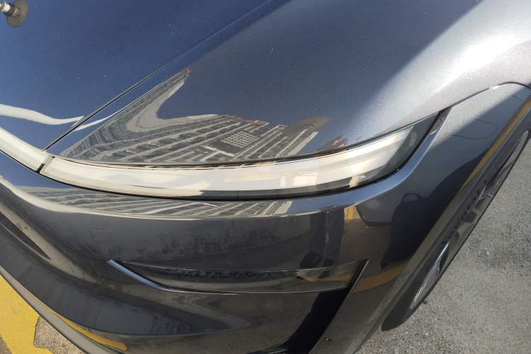 Used Tesla Model Y L 2025 Model Long-Range All-Wheel-Drive Version Left Front Headlight