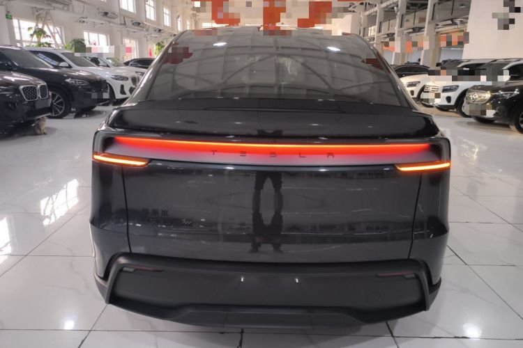 Used Tesla Model Y L 2025 Model Long-Range All-Wheel-Drive Version Rear