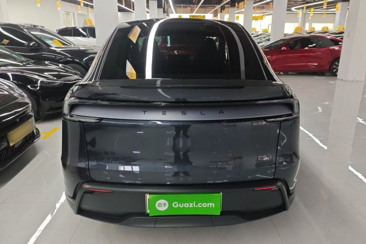 Used Tesla Model Y L 2025 Model Long-Range All-Wheel-Drive Version Rear