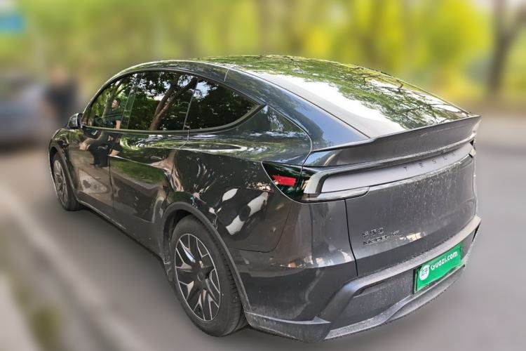 Used Tesla Model Y L 2025 Model Long-Range All-Wheel-Drive Version Rear Left 45 Deg