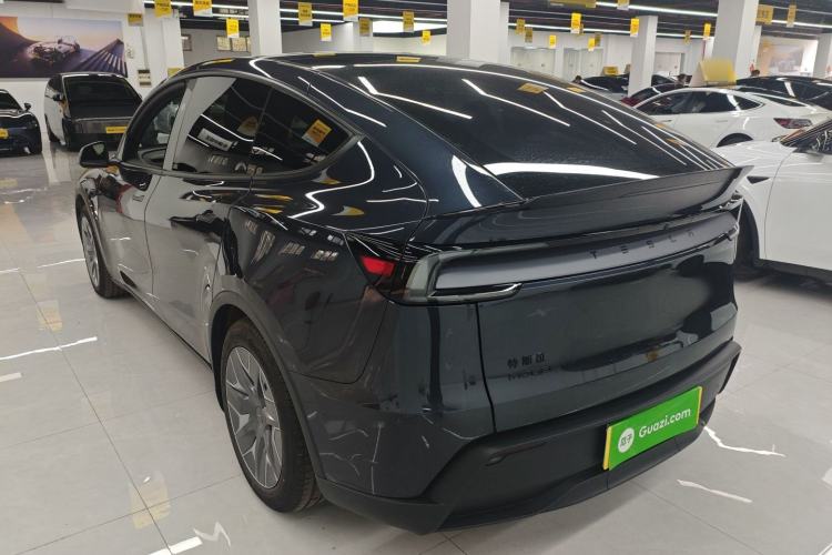 Used Tesla Model Y L 2025 Model Long-Range All-Wheel-Drive Version Rear Left 45 Deg