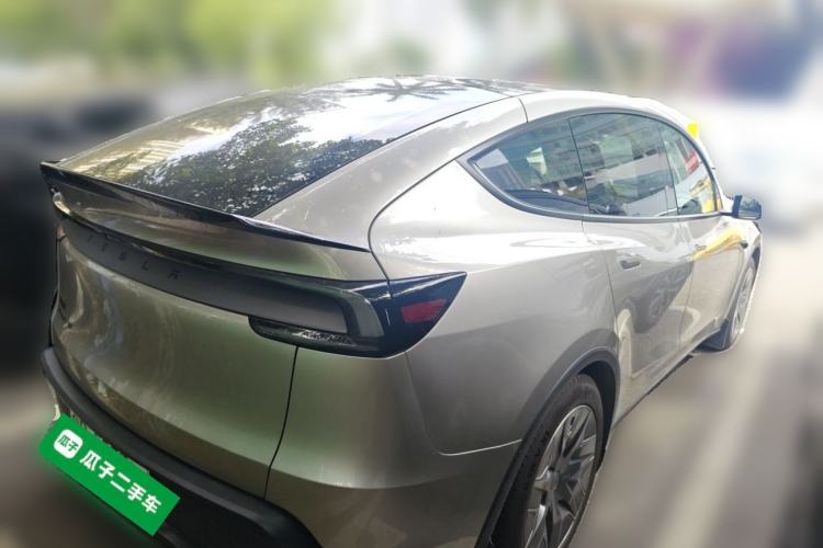 Used Tesla Model Y L 2025 Model Long-Range All-Wheel-Drive Version Rear Right 45 Deg