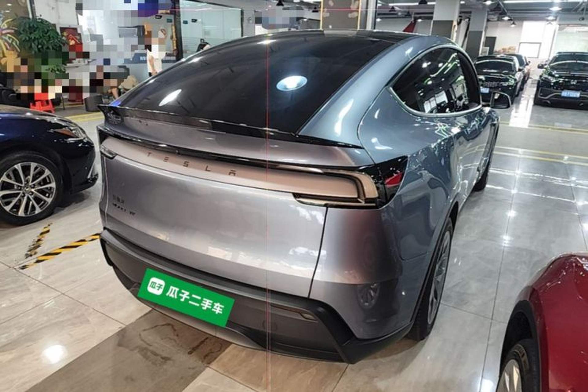 Used Tesla Model Y L 2025 Model Long-Range All-Wheel-Drive Version Rear Right 45 Deg