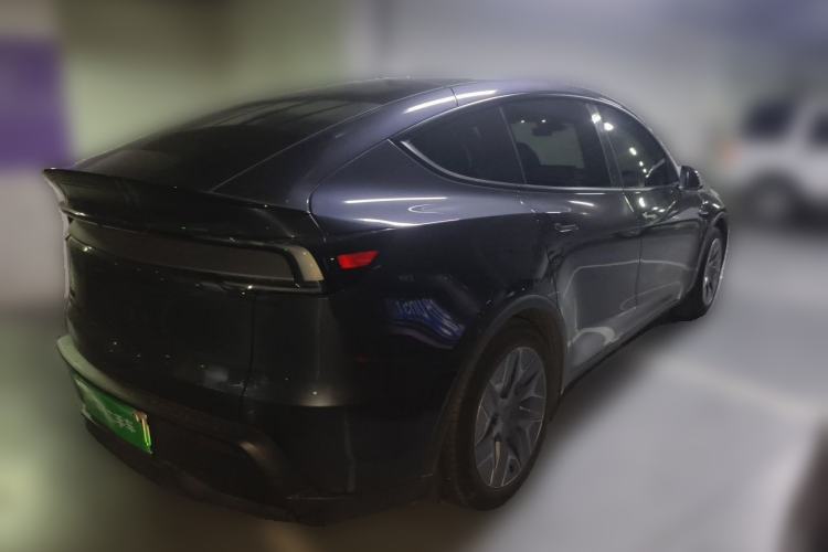 Used Tesla Model Y L 2025 Model Long-Range All-Wheel-Drive Version Rear Right 45 Deg