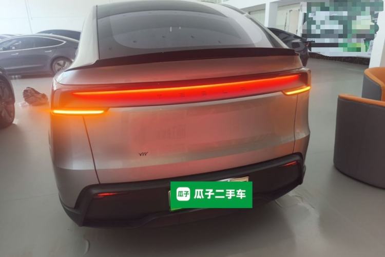 Used Tesla Model Y L 2025 Model Long-Range All-Wheel-Drive Version Rear