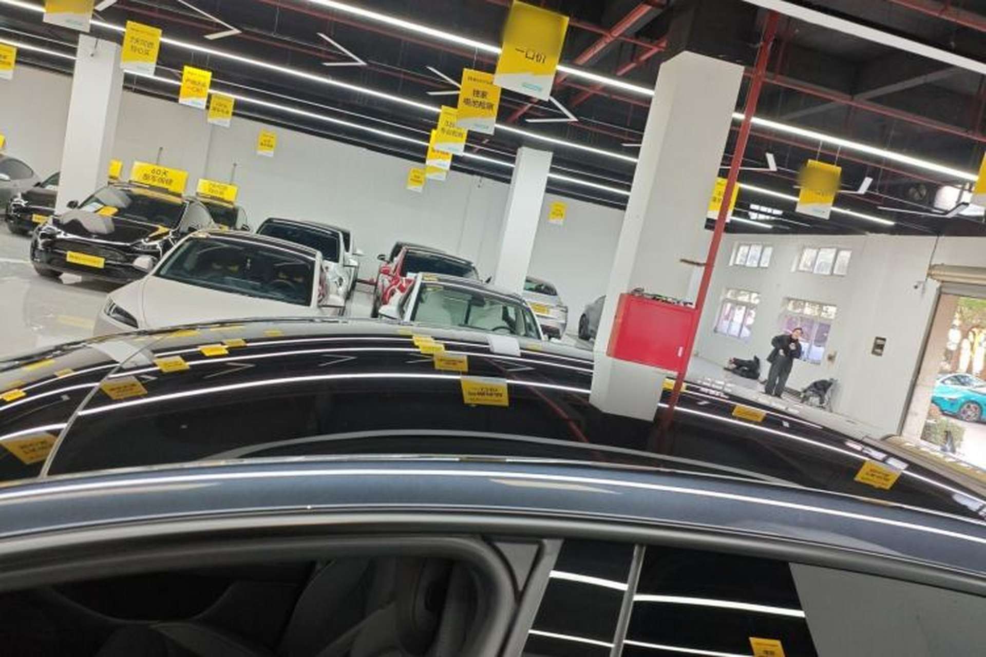 Used Tesla Model Y L 2025 Model Long-Range All-Wheel-Drive Version Roof