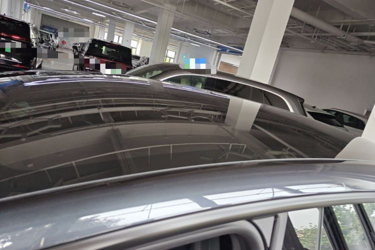Used Tesla Model Y L 2025 Model Long-Range All-Wheel-Drive Version Roof