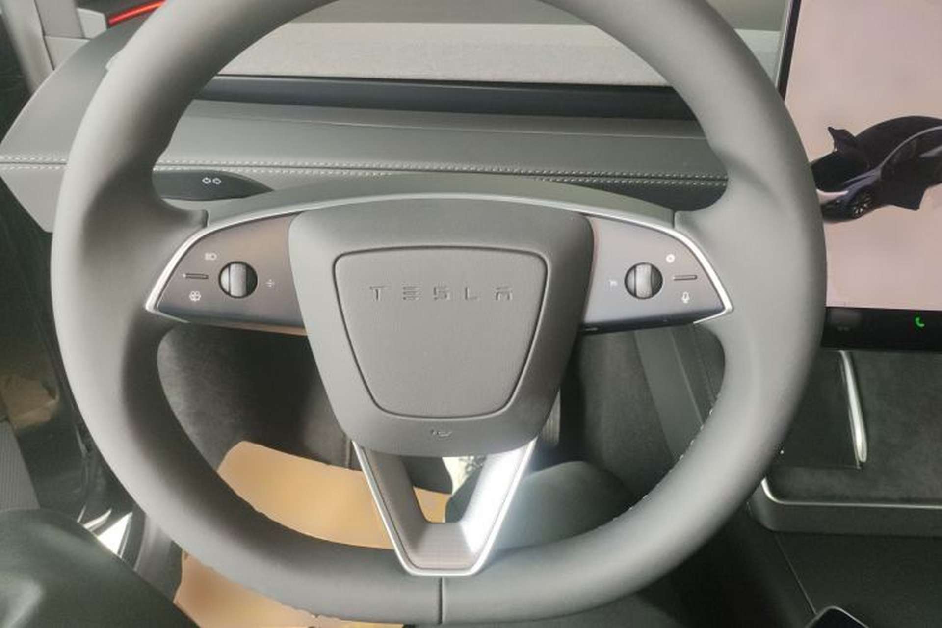 Used Tesla Model Y L 2025 Model Long-Range All-Wheel-Drive Version Steering Wheel