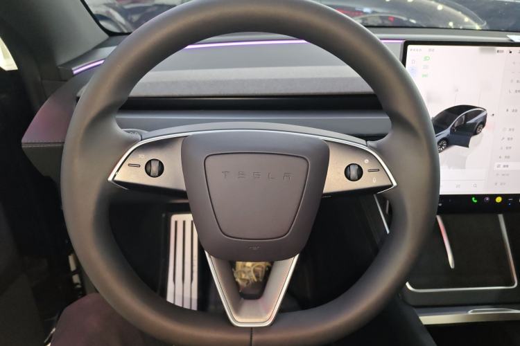 Used Tesla Model Y L 2025 Model Long-Range All-Wheel-Drive Version Steering Wheel