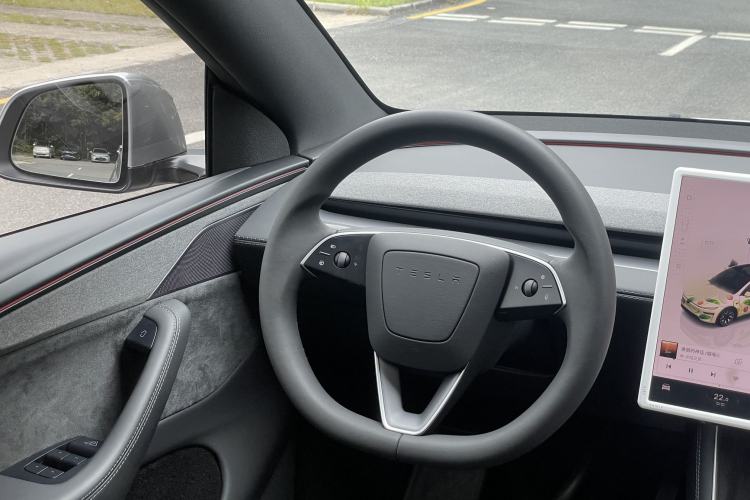 Used Tesla Model Y L 2025 Model Long-Range All-Wheel-Drive Version Steering Wheel