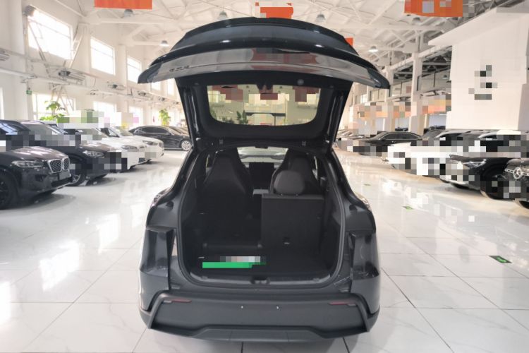 Used Tesla Model Y L 2025 Model Long-Range All-Wheel-Drive Version Trunk