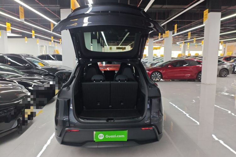 Used Tesla Model Y L 2025 Model Long-Range All-Wheel-Drive Version Trunk
