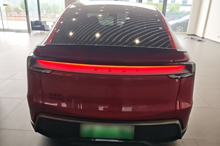Used Tesla Model Y L 2025 Model Long-Range All-Wheel-Drive Version Rear