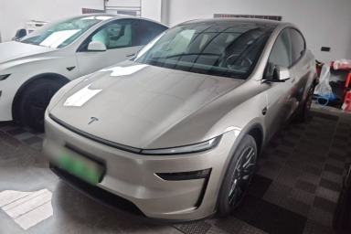 Used Tesla Model Y L 2025 Model Long-Range All-Wheel-Drive Version