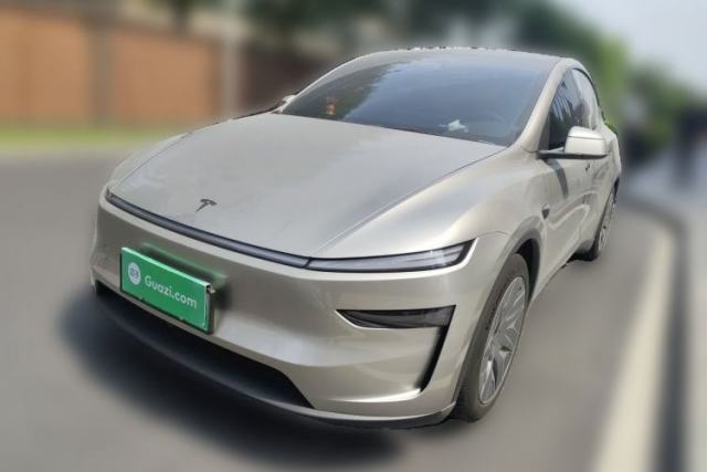 Used Tesla Model Y L 2025 Model Long-Range All-Wheel-Drive Version