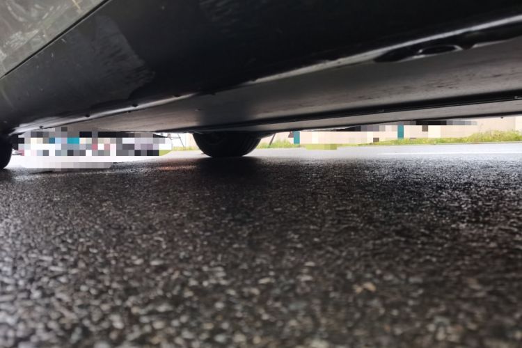 Used Tesla Model Y L 2025 Model Long-Range All-Wheel-Drive Version Chassis Front Right