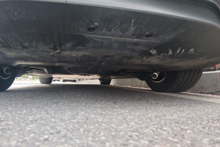 Used Tesla Model Y L 2025 Model Long-Range All-Wheel-Drive Version Chassis Rear