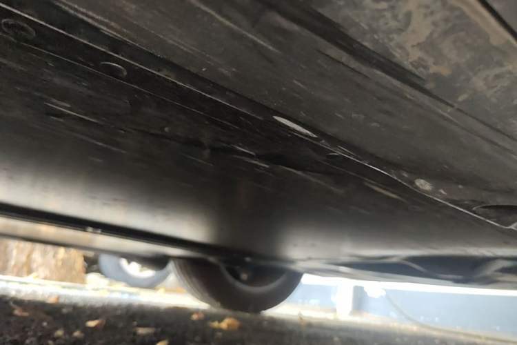 Used Tesla Model Y L 2025 Model Long-Range All-Wheel-Drive Version Chassis Rear Left