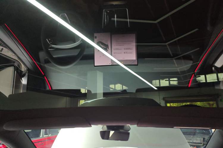 Used Tesla Model Y L 2025 Model Long-Range All-Wheel-Drive Version Headliner