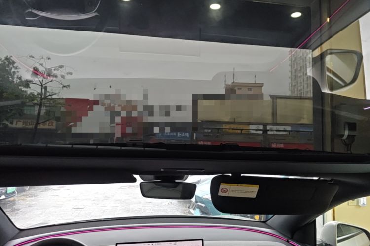 Used Tesla Model Y L 2025 Model Long-Range All-Wheel-Drive Version Headliner