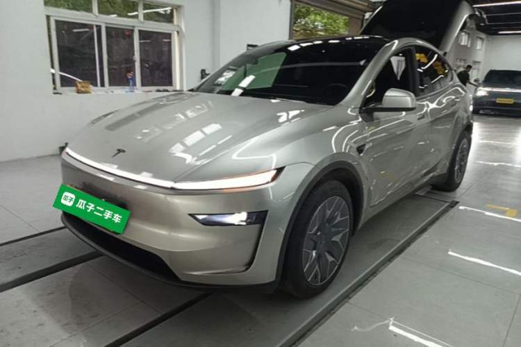 Ojetý Tesla Model Y L 2025 Model Long-Range All-Wheel-Drive Version Guazi used car, China used car export, Used car for sale, Used  cars, Cheapest cars for sale