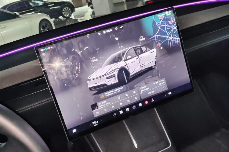 Used Tesla Model Y L 2025 Model Long-Range All-Wheel-Drive Version Instrument Cluster