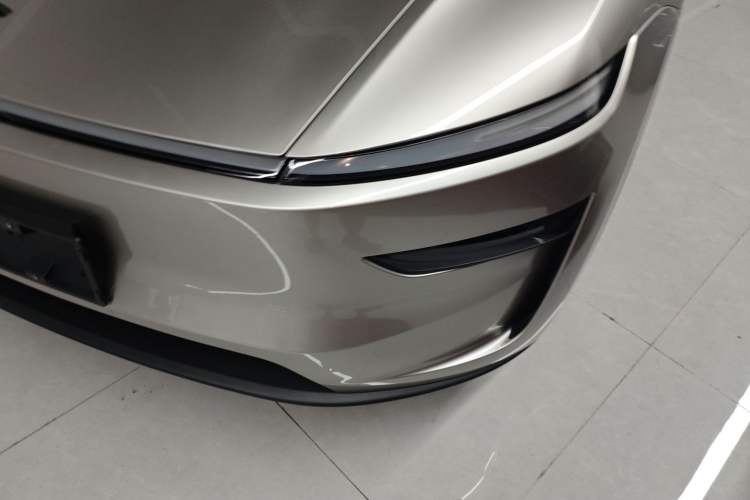 Used Tesla Model Y L 2025 Model Long-Range All-Wheel-Drive Version Left Front Headlight