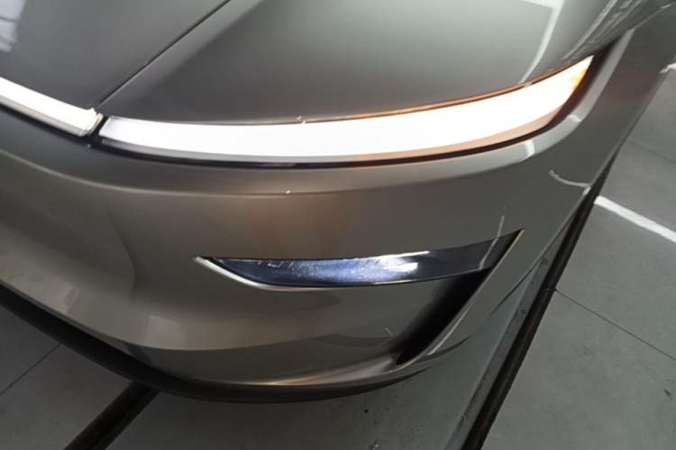 Used Tesla Model Y L 2025 Model Long-Range All-Wheel-Drive Version Left Front Headlight